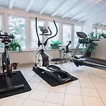 Gruener Baum Naturparkhotel & Schwarzwald-restaurant טודנאו
