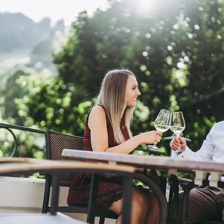 Gruener Baum Naturparkhotel & Schwarzwald-restaurant 3*