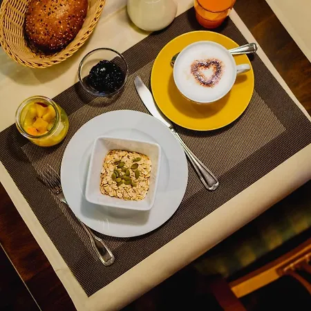 מלון Gruener Baum Naturparkhotel & Schwarzwald-restaurant