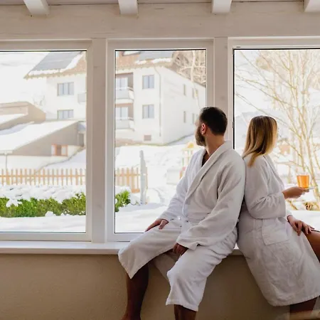 Gruener Baum Naturparkhotel & Schwarzwald-Restaurant 3*