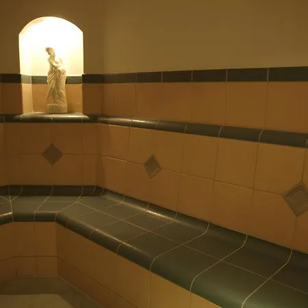Gruener Baum Naturparkhotel & Schwarzwald-restaurant 3*