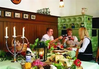 Hotel Gruener Baum Naturparkhotel & Schwarzwald-Restaurant 3*