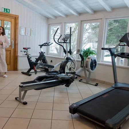 Gruener Baum Naturparkhotel & Schwarzwald-Restaurant Hotell 3*